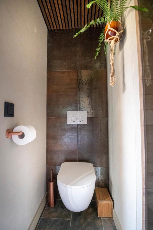 Lodge & Loft ซาสเซนไฮม์ ภายนอก รูปภาพ
